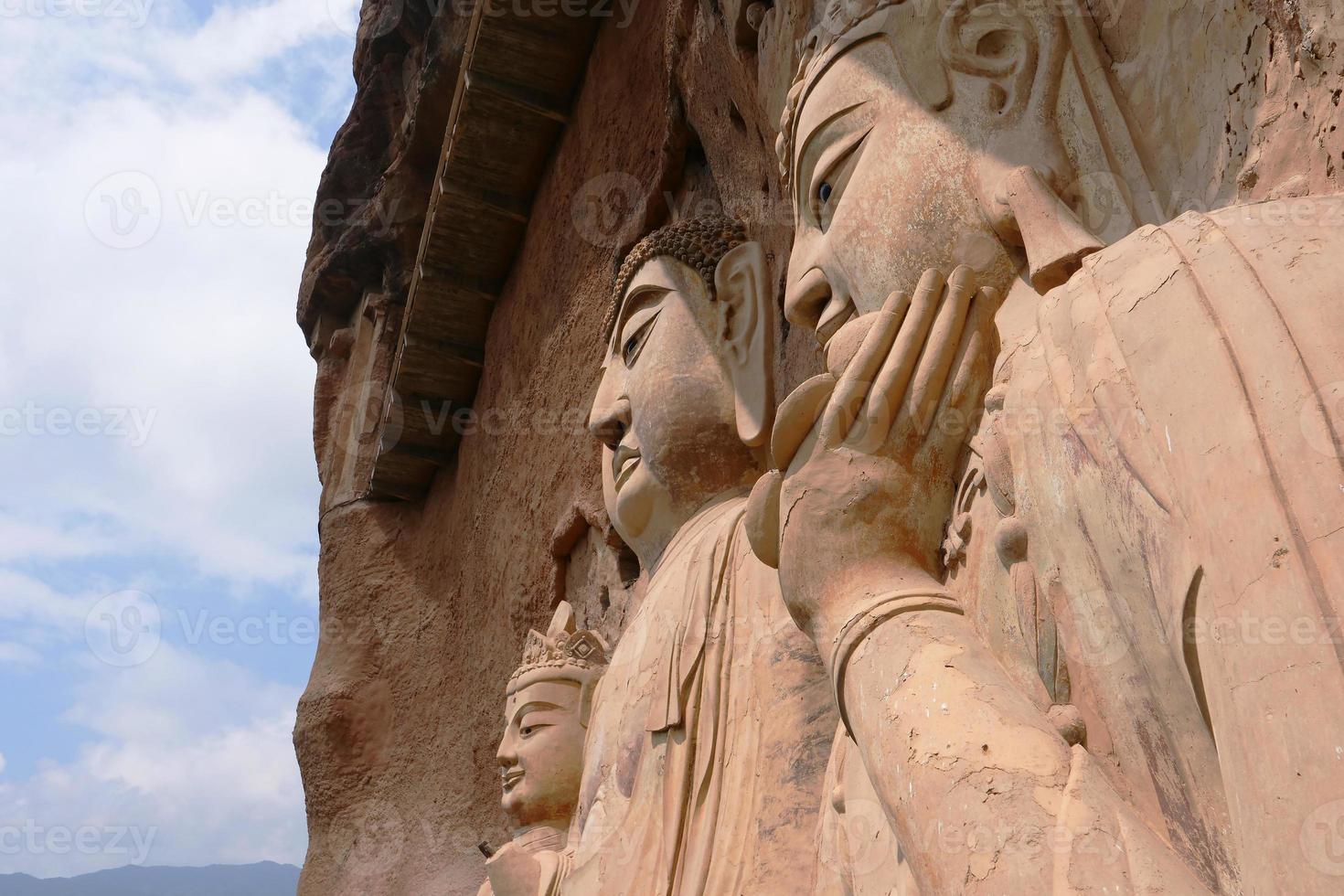 Alivio de las ilustraciones de las grutas de maijishan foto