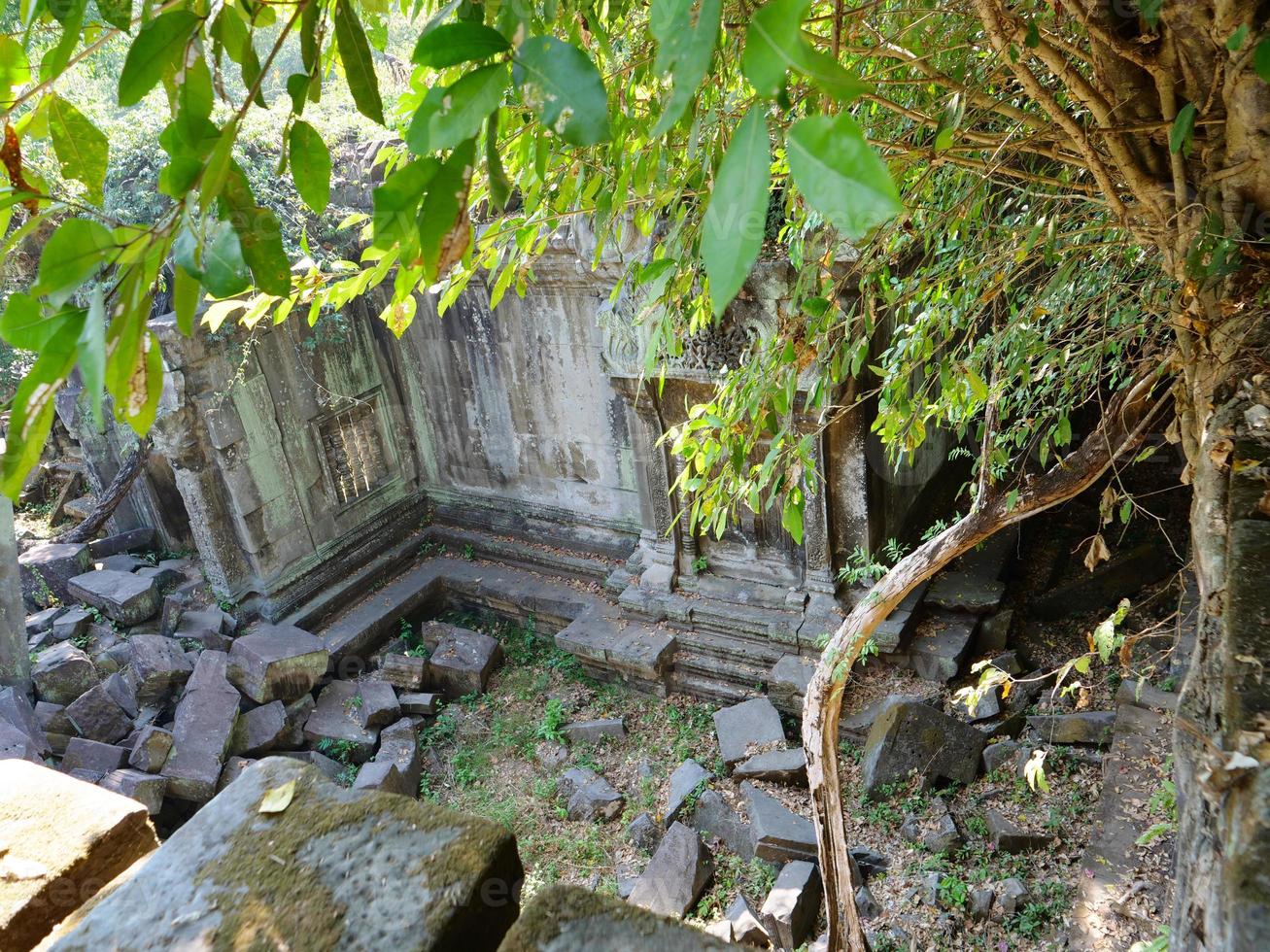 Beng Mealea ancient temple ruines in Sieam Ream, Cambodia photo