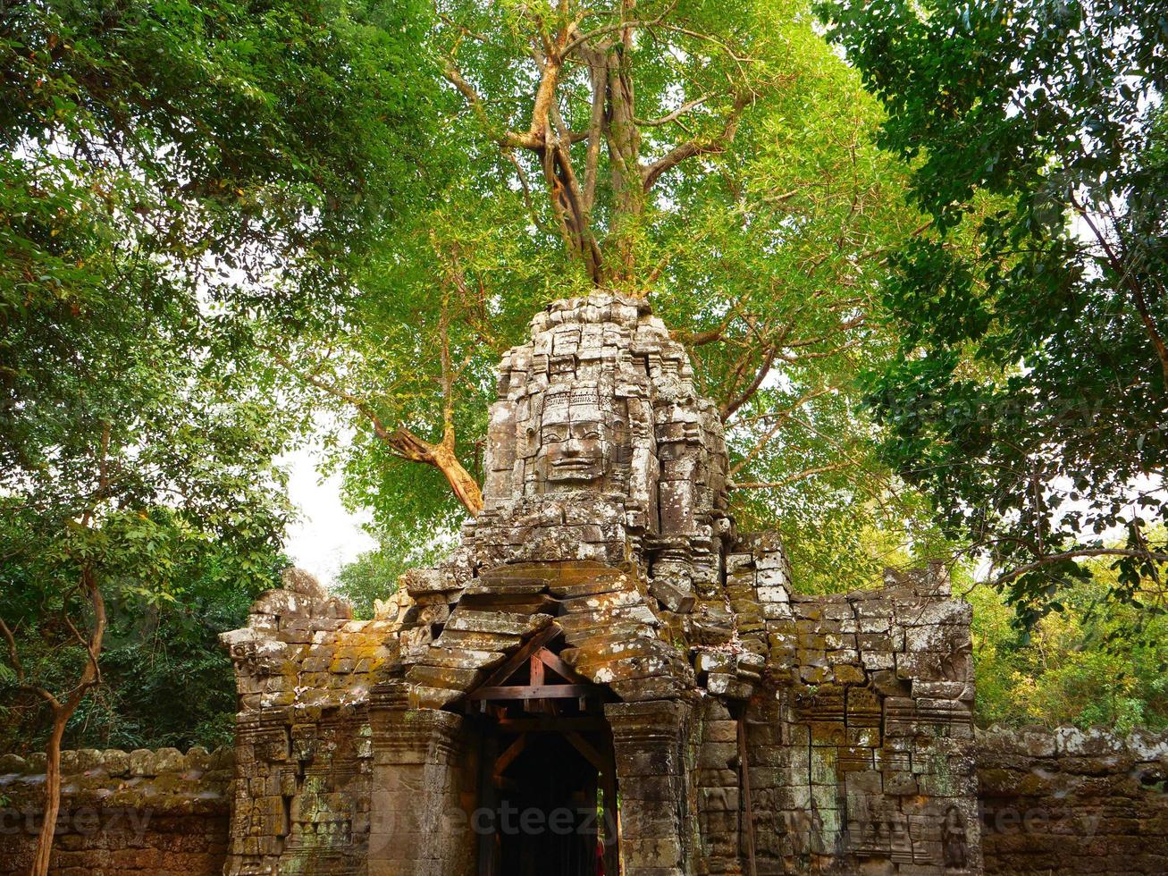 Stone ruin at Ta Som temple in Angkor Wat complex, Siem Reap Cambodia. photo