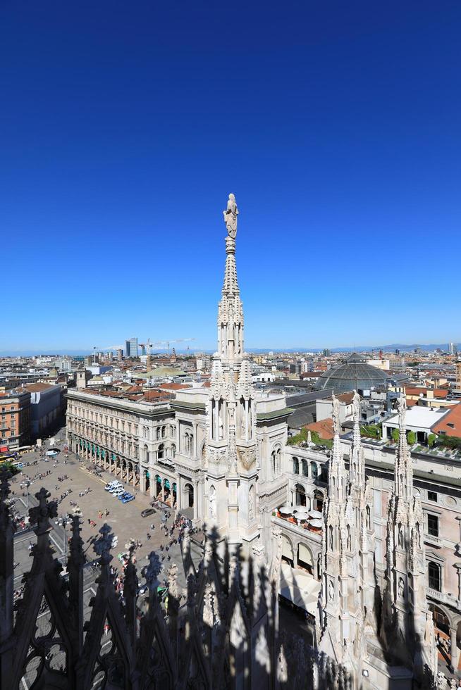 Milan Cathedral, Duomo di Milano, Italy photo