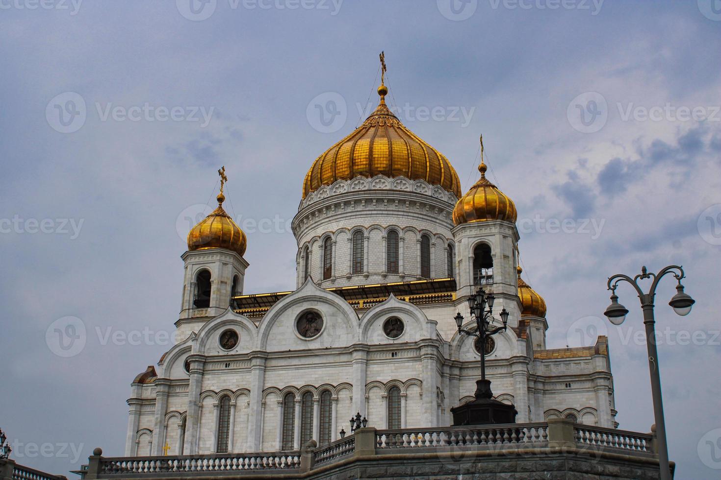 Cathedral of Christ the Saviour in Moscow photo