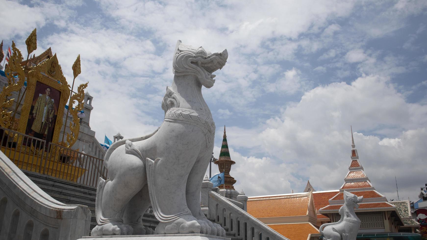 Temple of thailand in the chinatown zone. photo