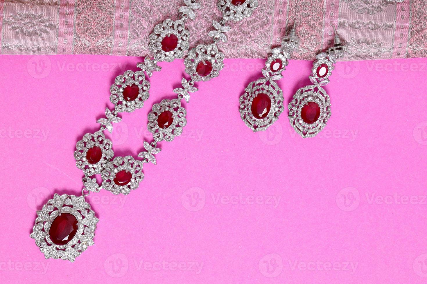 Thai Vintage Jewellery photo