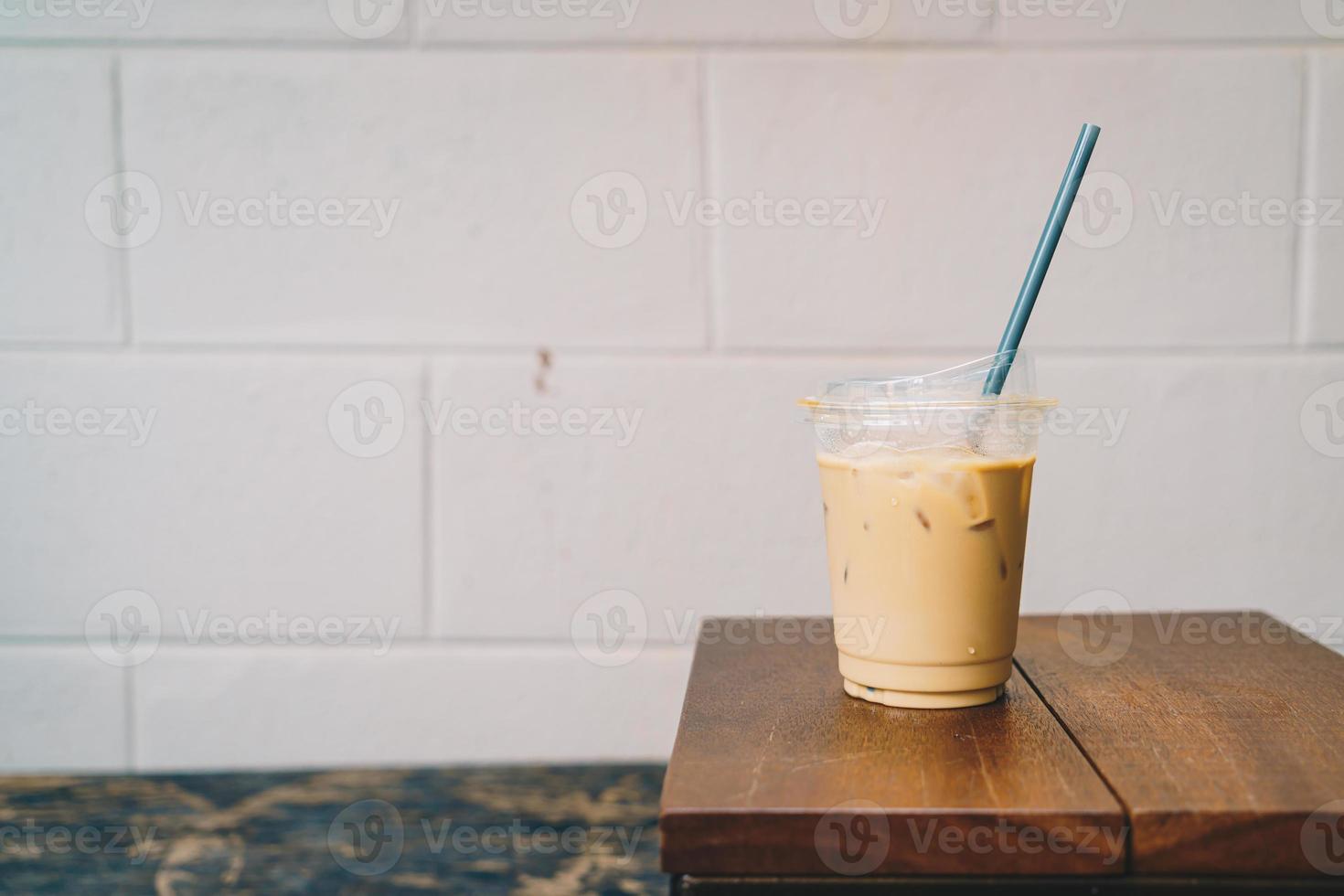 café con leche en vaso para llevar foto