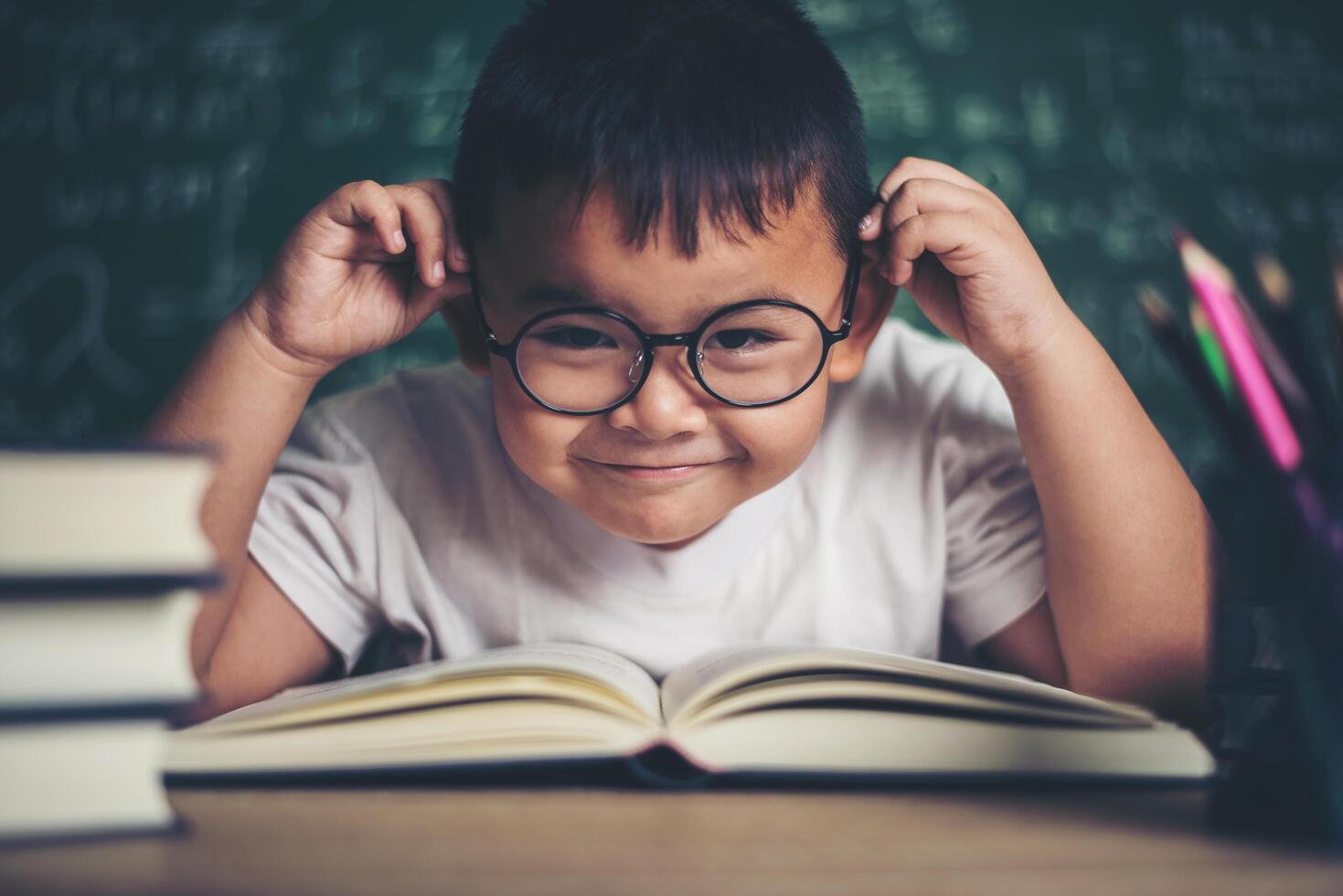 Portrait of a boy in the classroom. photo