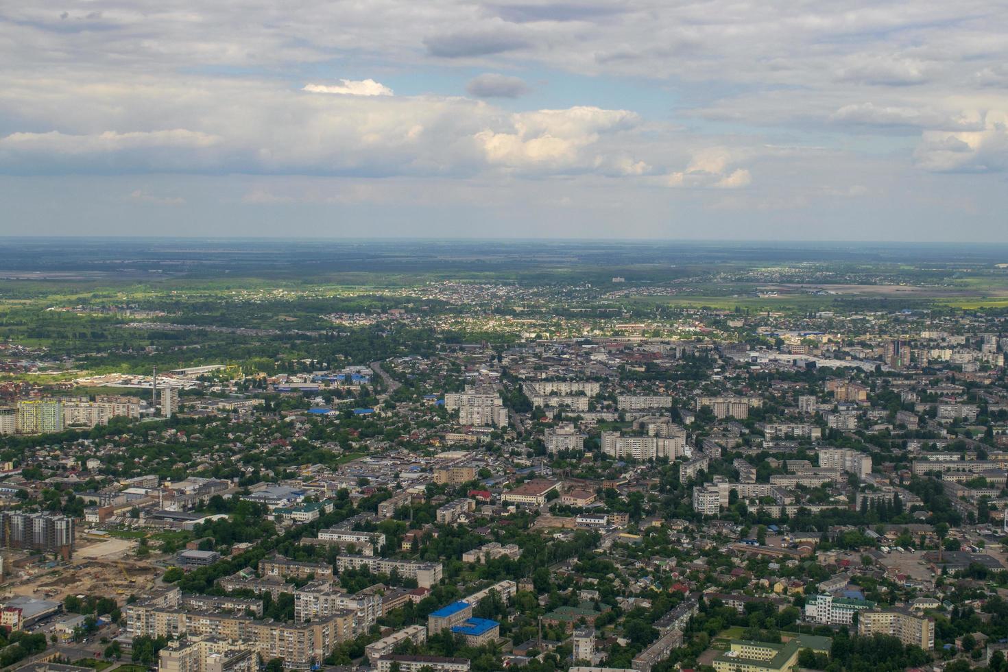 paisaje aéreo ucraniano. zhytomyr, región de polissya, ucrania foto