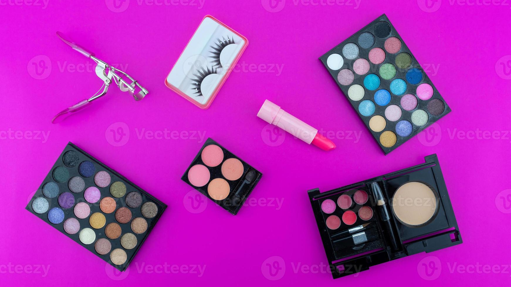 Multicolored beautiful eyeshadow palette photo
