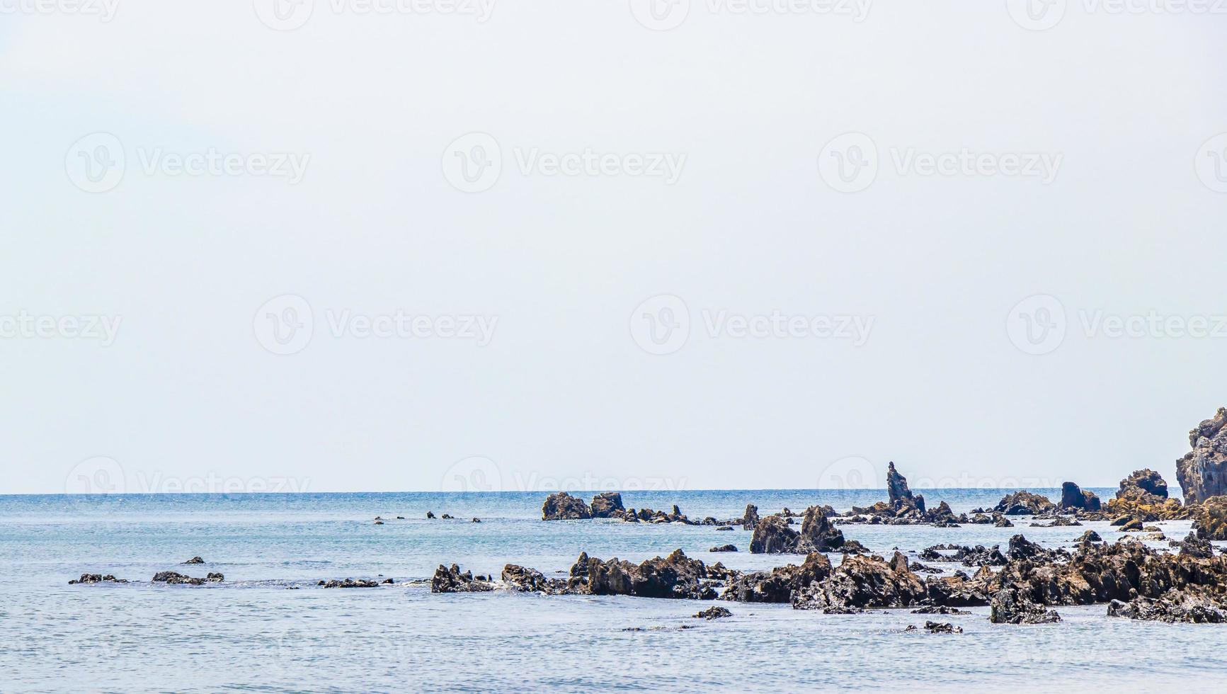 Isla paradisíaca tropical Koh Phayam, Aow Yai Beach, Tailandia foto