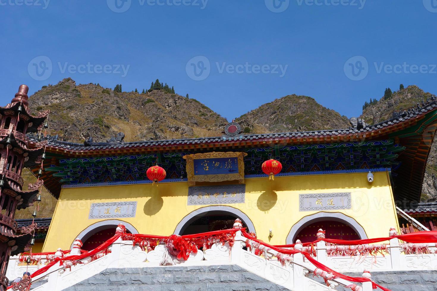 templo taoísta de la reina madre celestial en xinjiang china foto