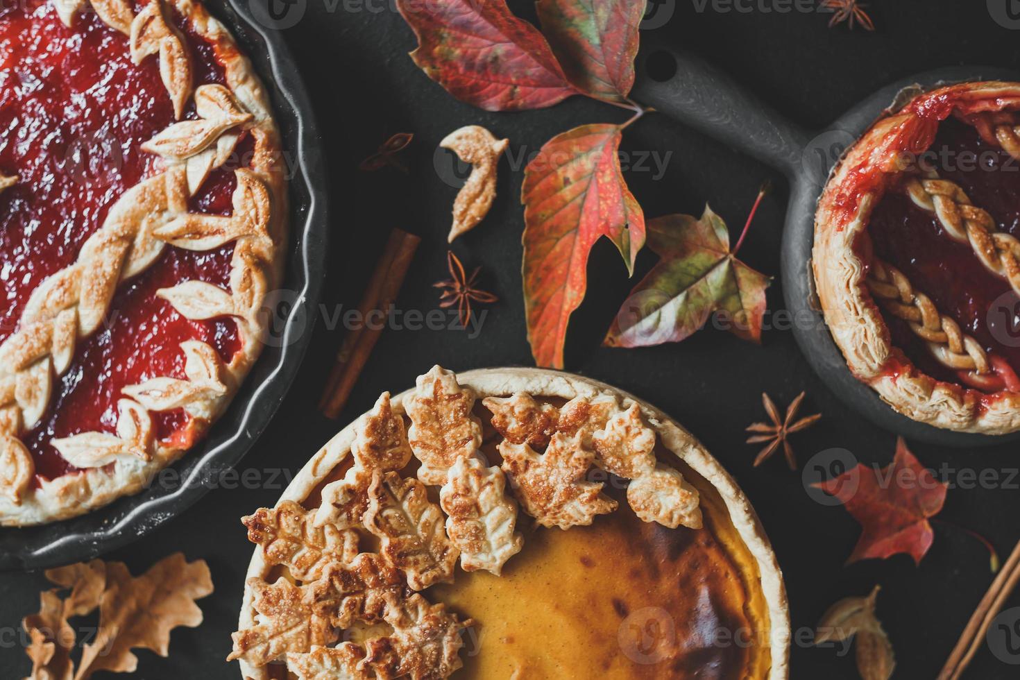 Traditional American pumpkin pie and apple pie, Thanksgiving day photo