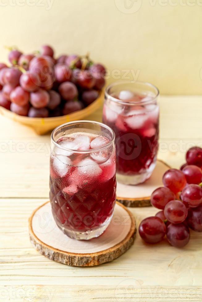 fresh grape juice photo