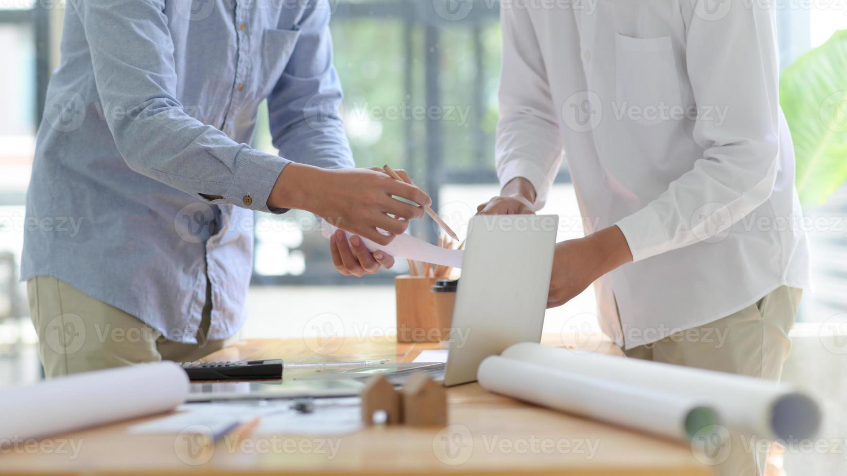 Engineers and architects are helping to design the construction. photo