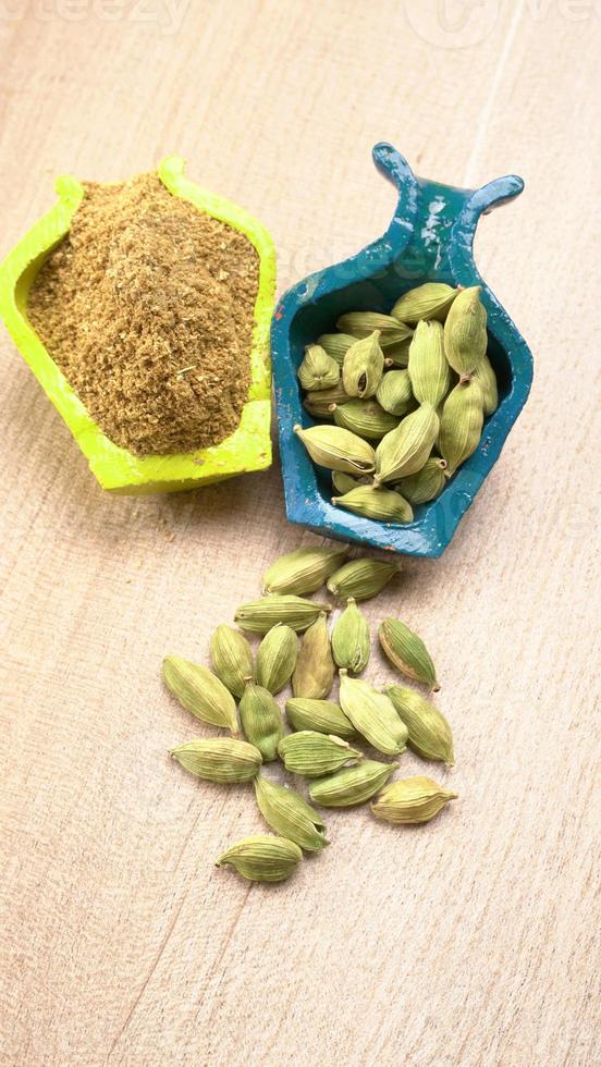 Fresh organic green elaichi or Cardamom photo