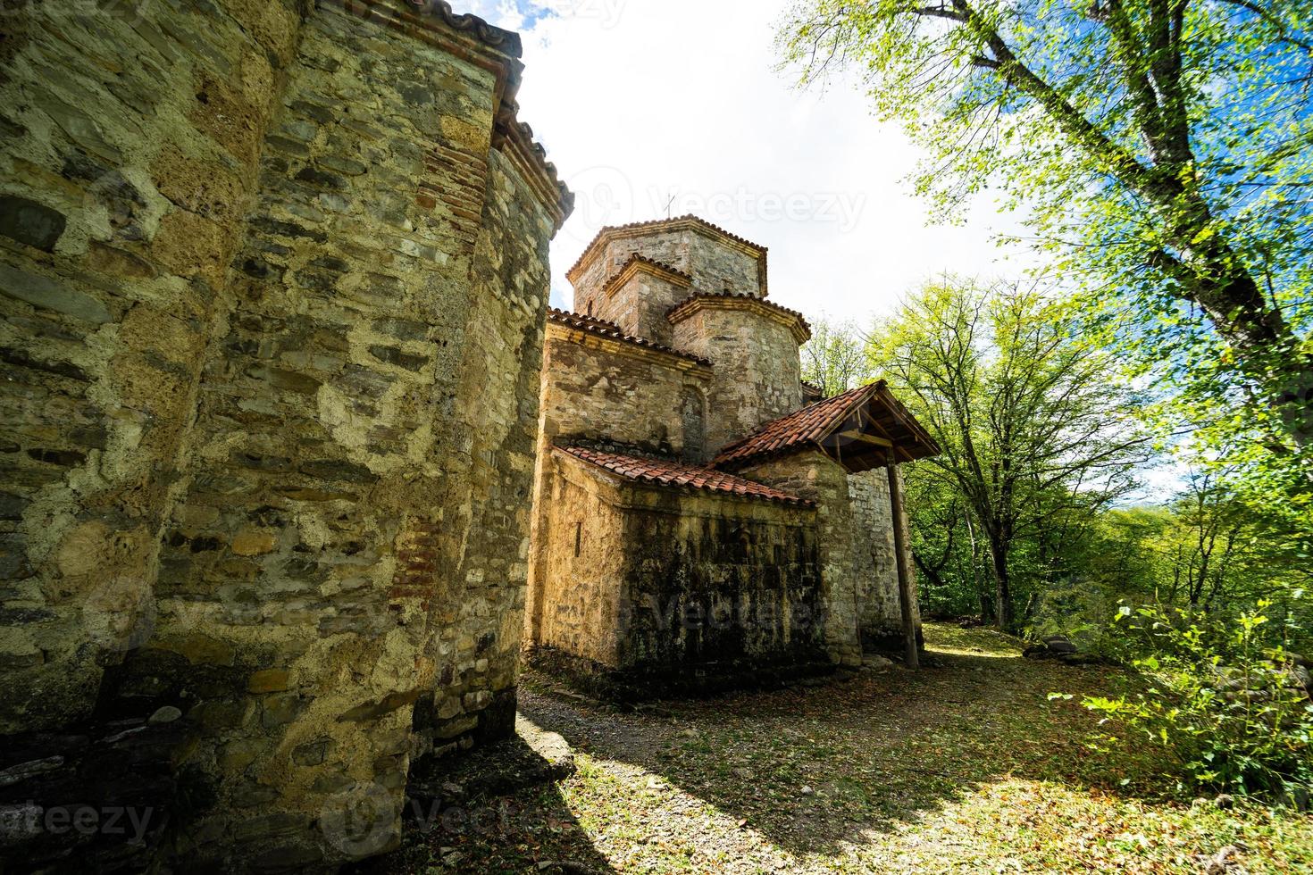 Dzveli Shuamta monastery in Georgia photo