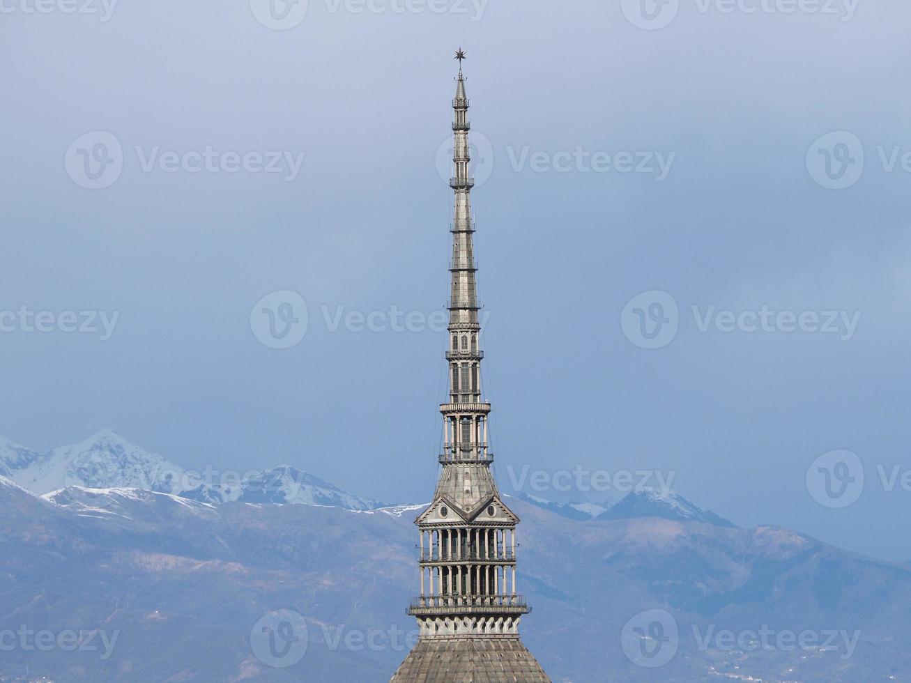 mole antonelliana en turín foto