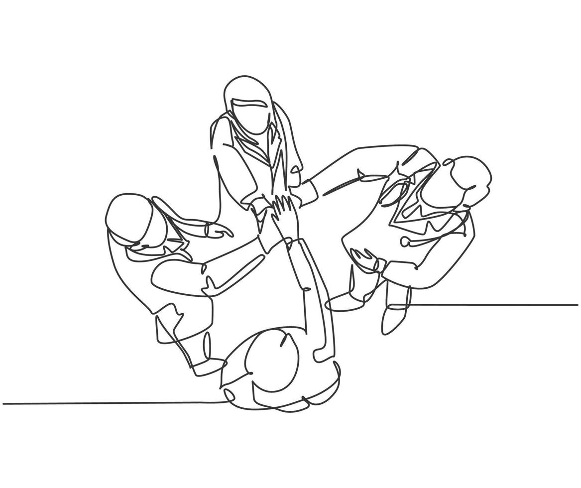 One line drawing group of businessmen and businesswomen celebrating their successive goal at the annual meeting with high five gesture. Business deal concept continuous line draw design illustration vector