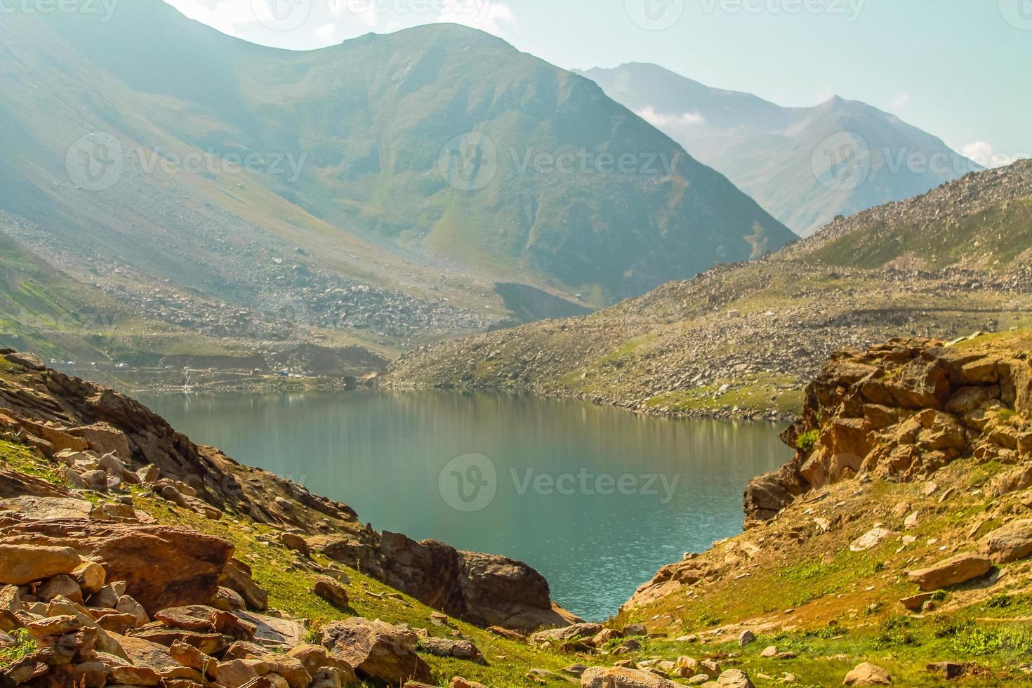 Beautiful Lulusar Lake photo