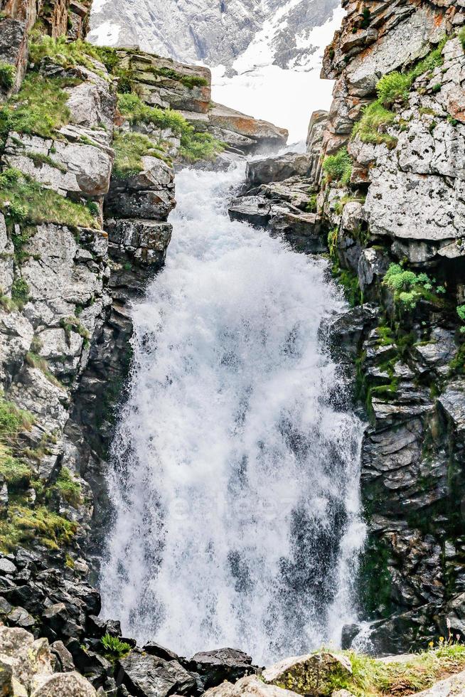 Kumrat Valley Waterfall Beautiful Landscape Mountains View photo