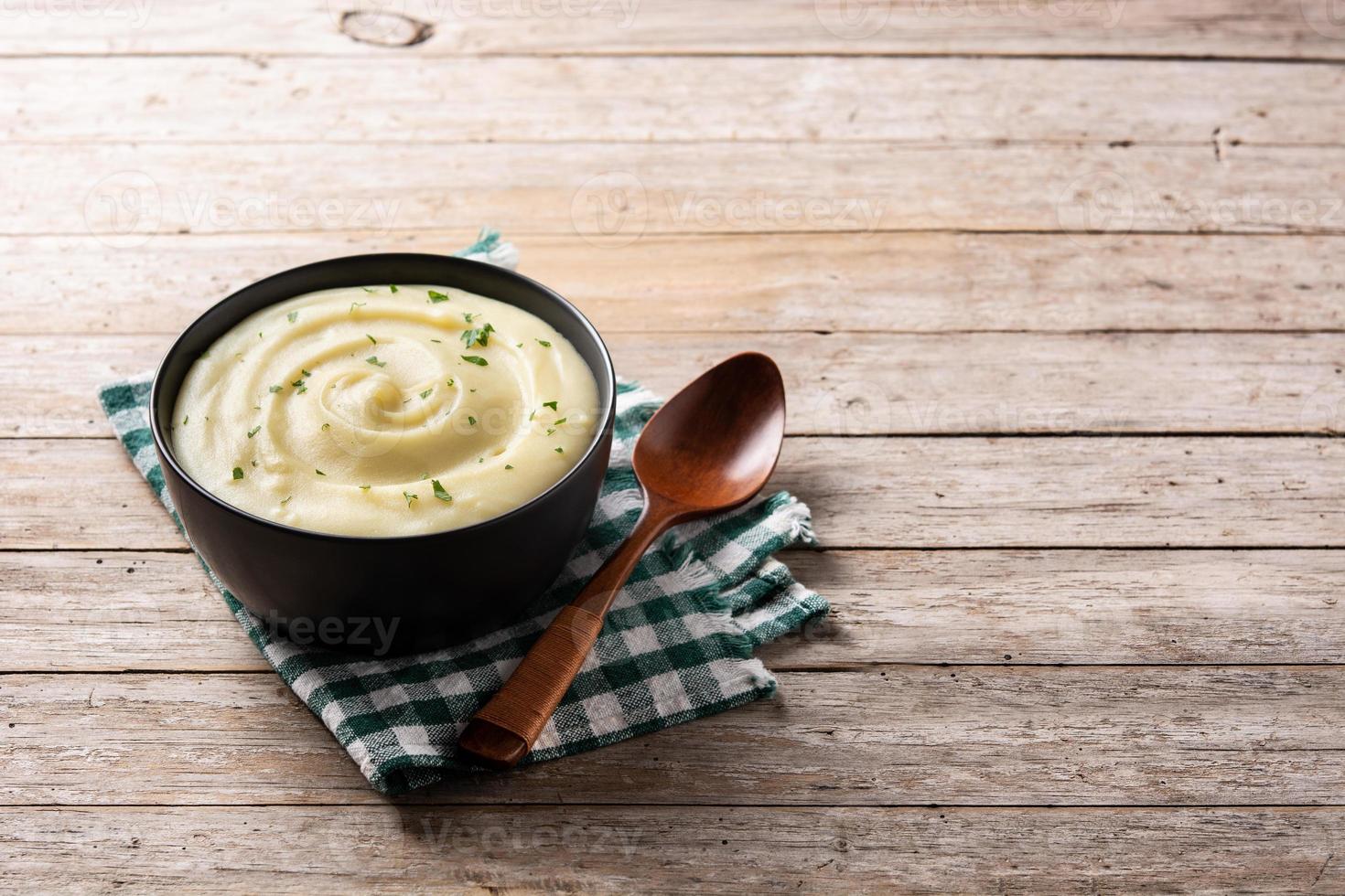 puré de papas en un bol foto