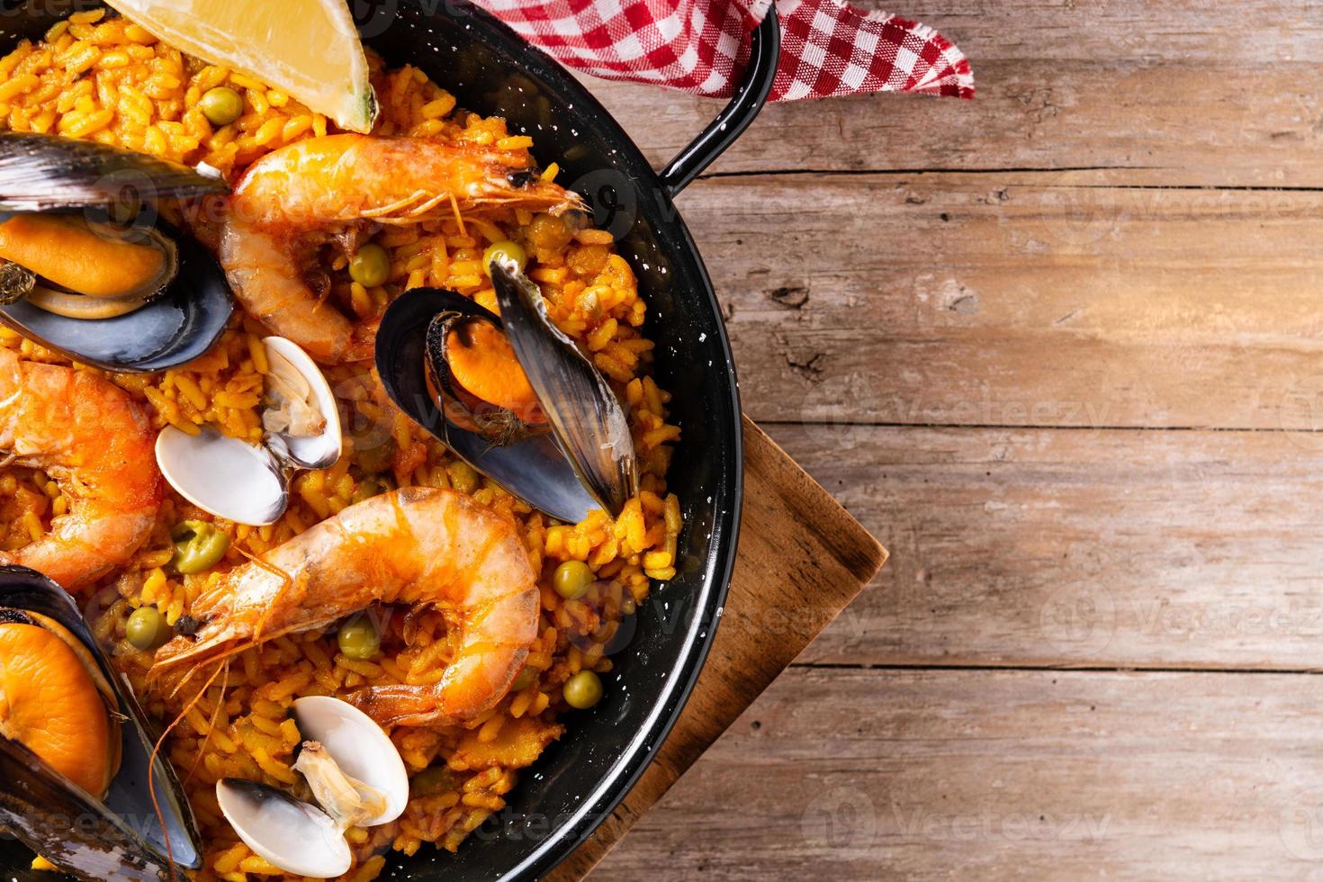 Traditional spanish seafood paella photo