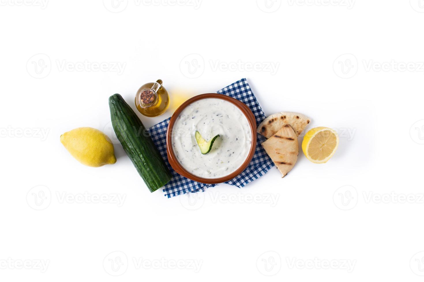 tzatziki griego tradicional foto