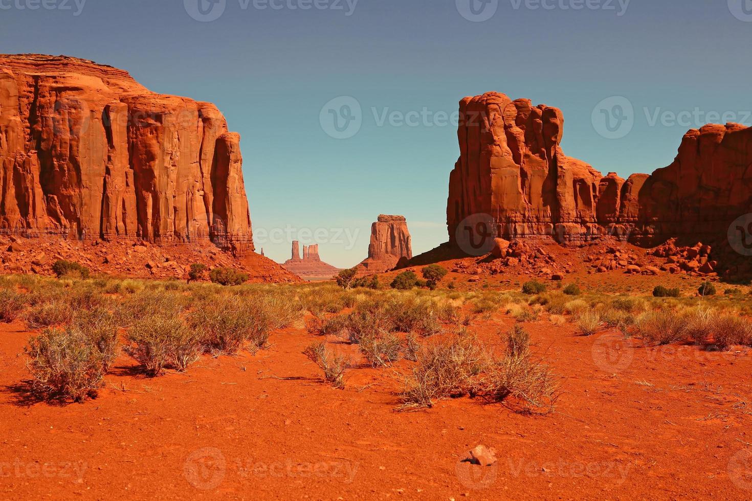 Buttes en Monument Valley Arizona foto