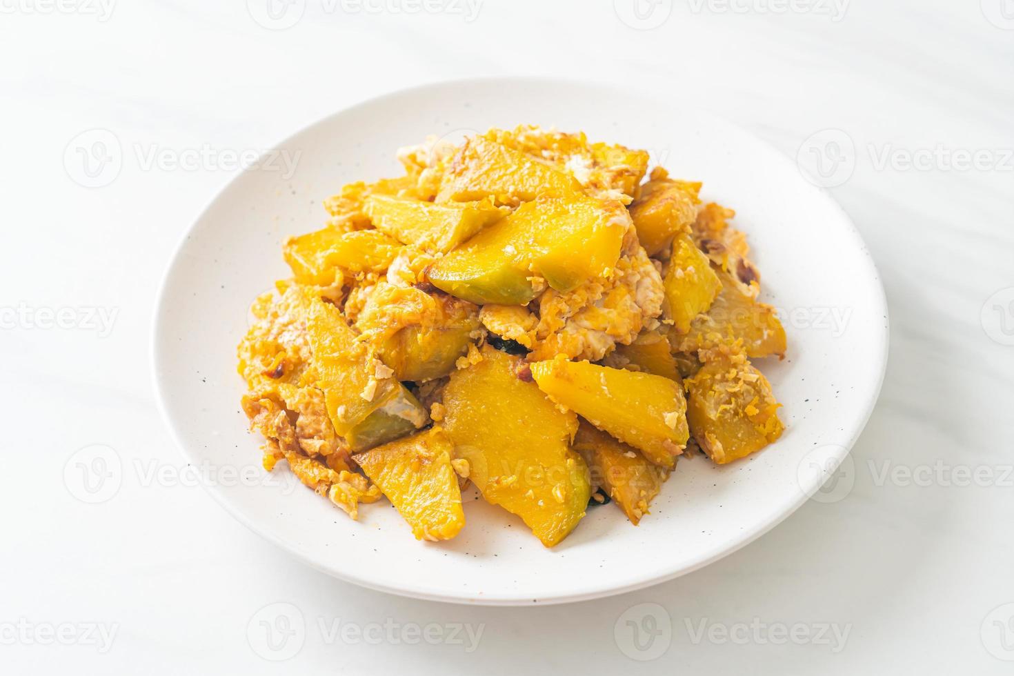 Stir Fried Pumpkin with Egg photo