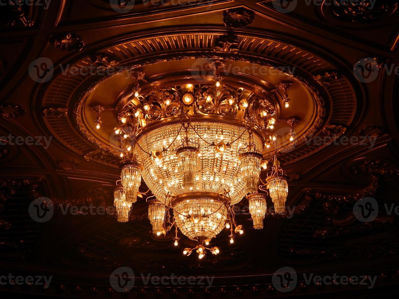 Large chandelier in the hall photo