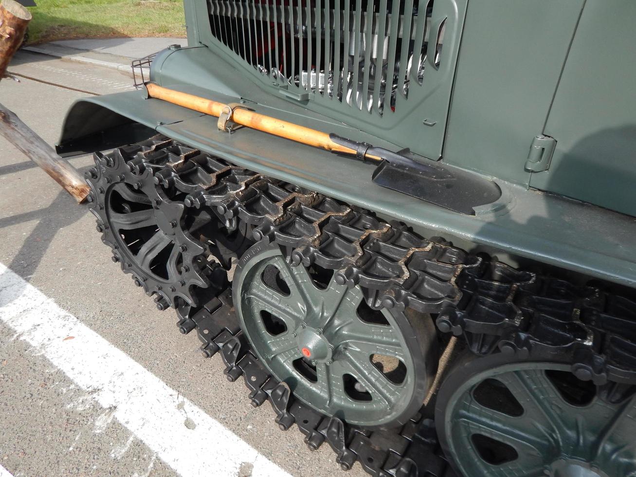 coches militares, equipos, artículos y elementos retro. foto