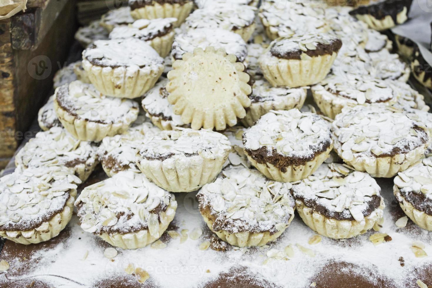 galletas de harina frescas foto