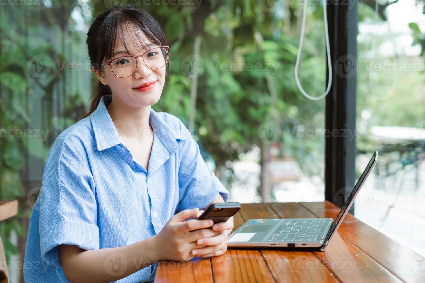 Retrato de una joven empresaria foto