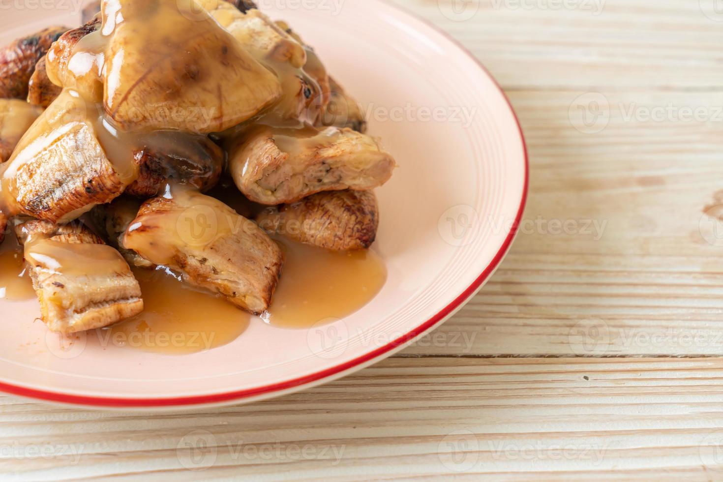 grilled bananas with coconut caramel sauce 3671352 Stock Photo at Vecteezy