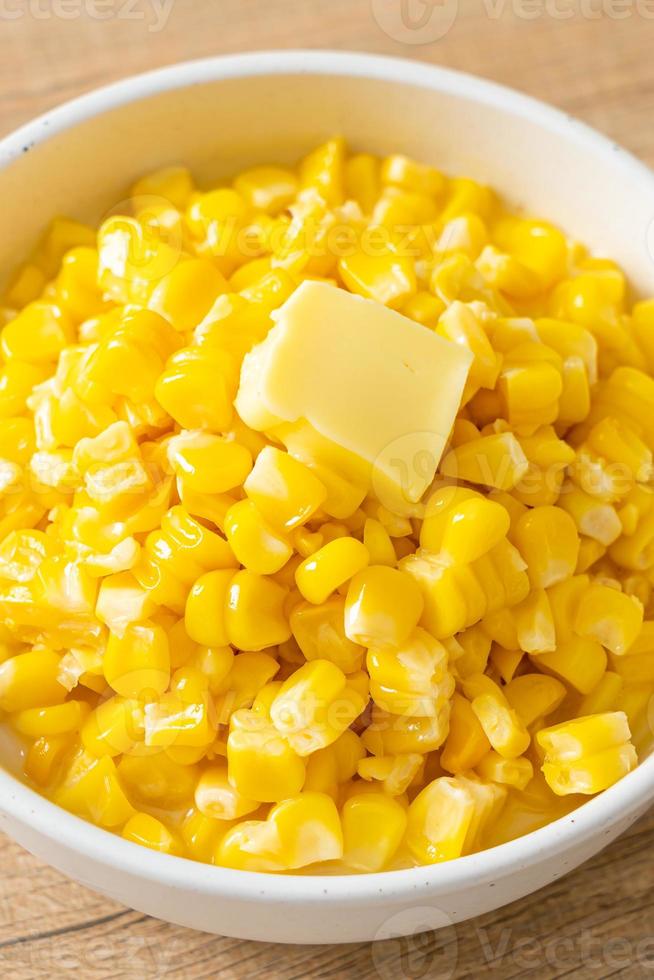 Butter corn or Sweet corn photo