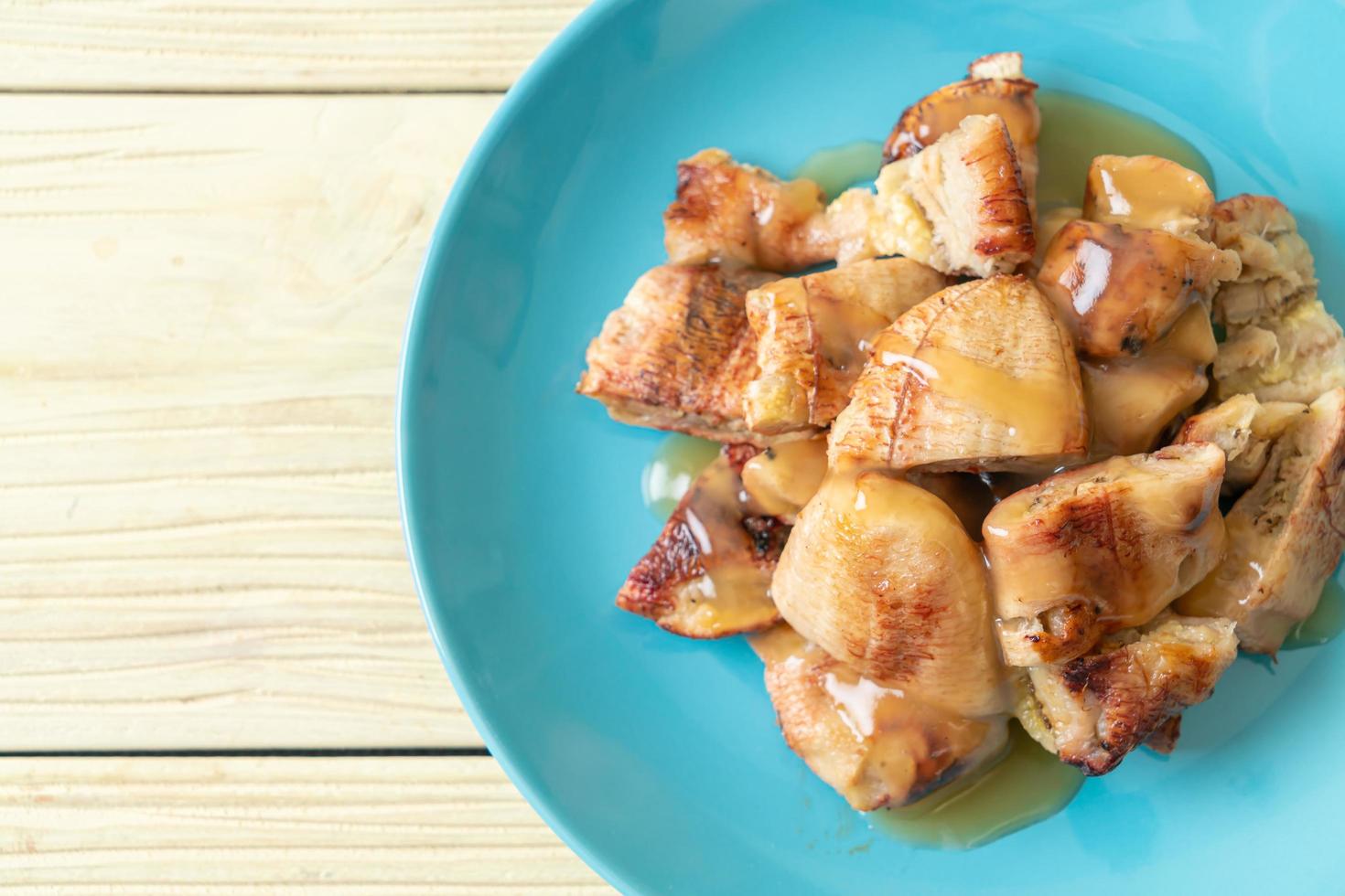 grilled bananas with coconut caramel sauce 3723979 Stock Photo at Vecteezy