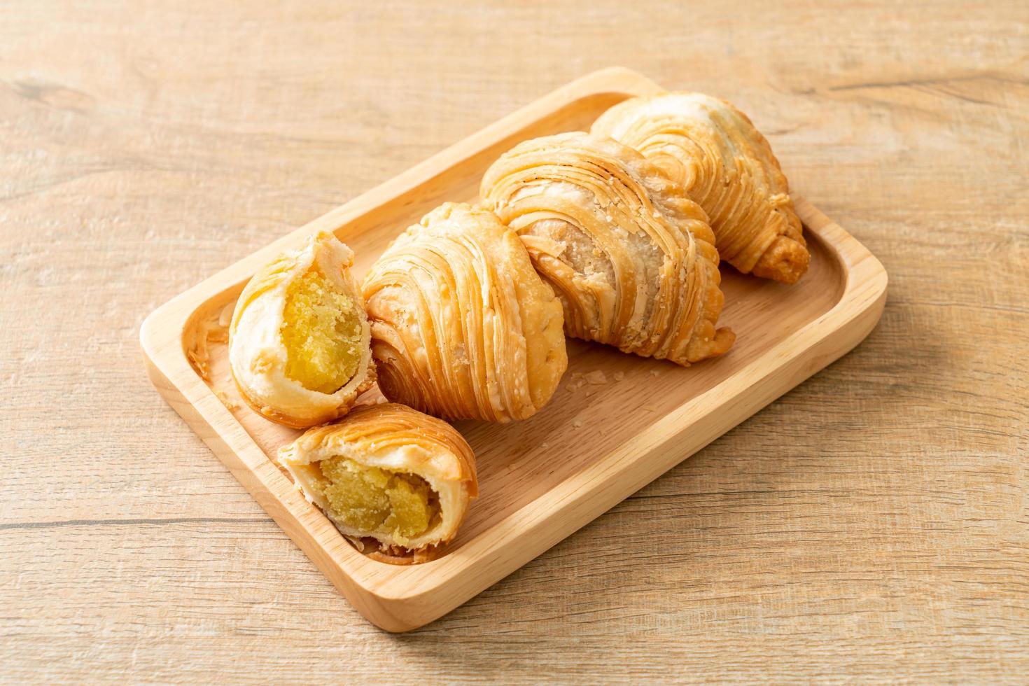 curry puff stuffed beans on plate photo