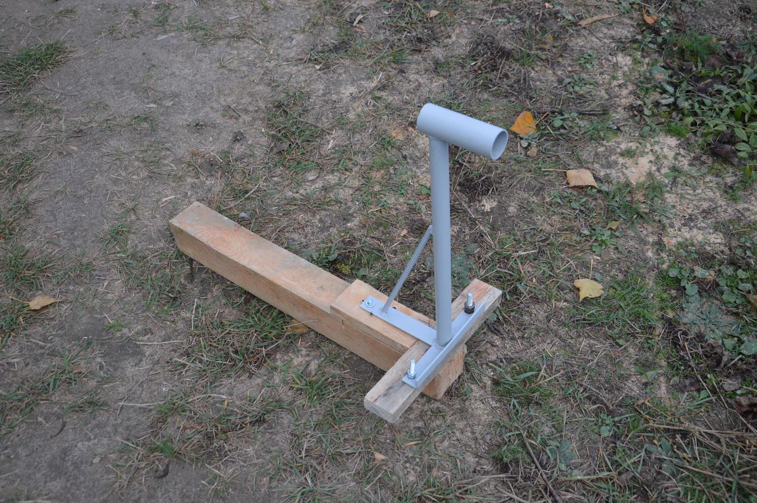 Production of a bracket for mounting a satellite dish on the roof of a building photo