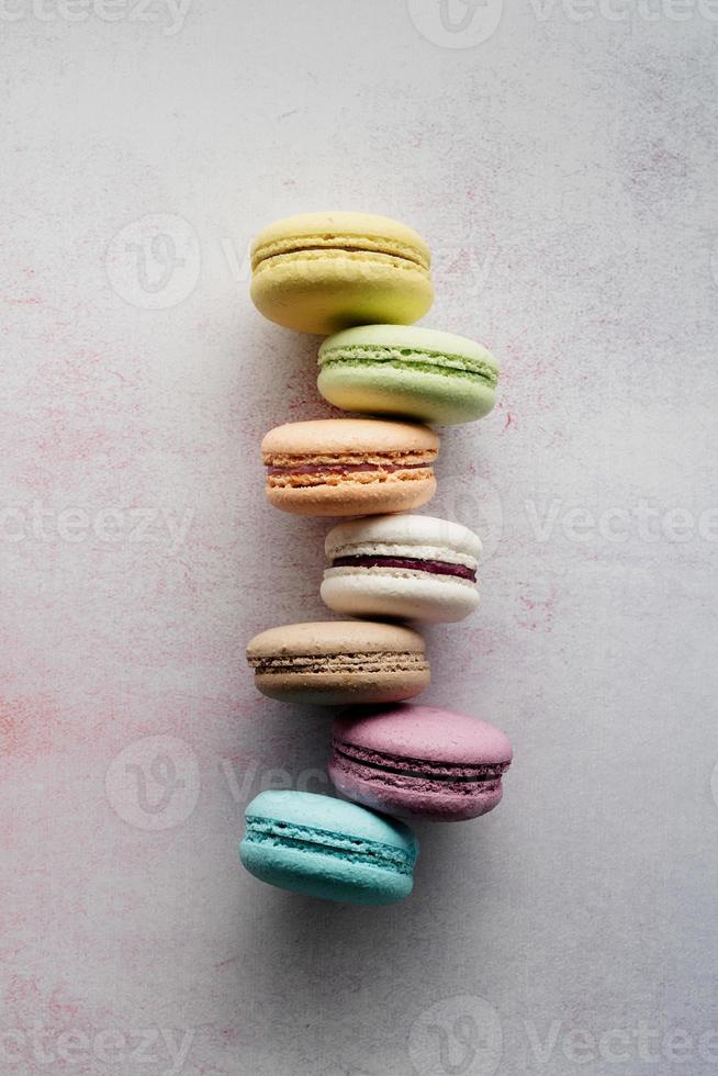 pila de macarons, macarrones galleta francesa foto