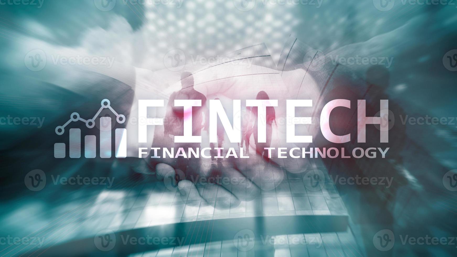 fintech: tecnología financiera, negocios globales y tecnología de comunicación por Internet de la información. fondo de rascacielos. concepto de negocio de alta tecnología foto