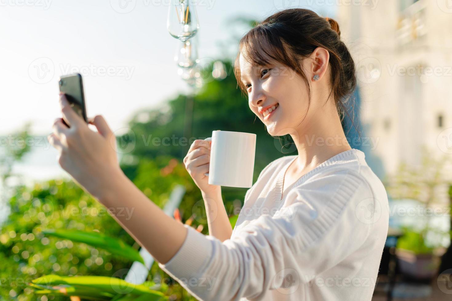 portrait of beautiful asian woman, early morning, photo