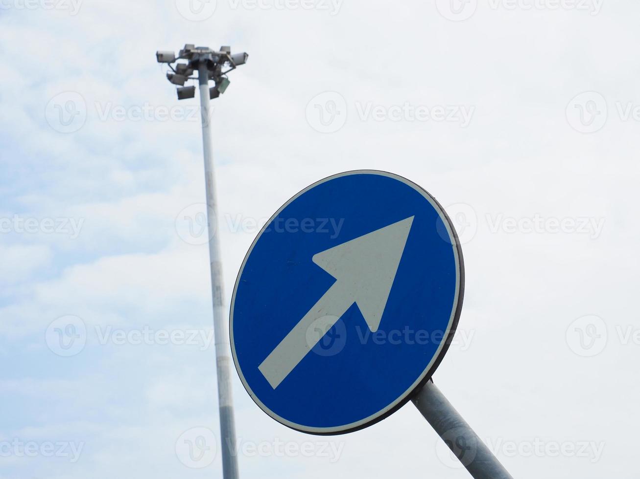 señal de flecha de dirección foto