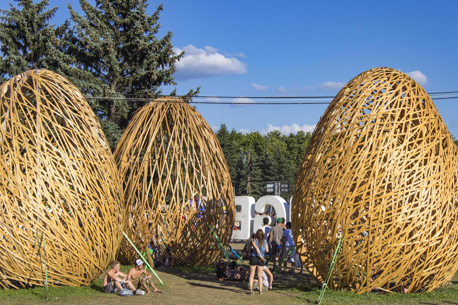 budapest, hungría, 17 de agosto de 2014 - personas no identificadas en el festival sziget en budapest. El festival sziget es uno de los festivales culturales y musicales más importantes de Europa y se celebra cada agosto en budapest. foto