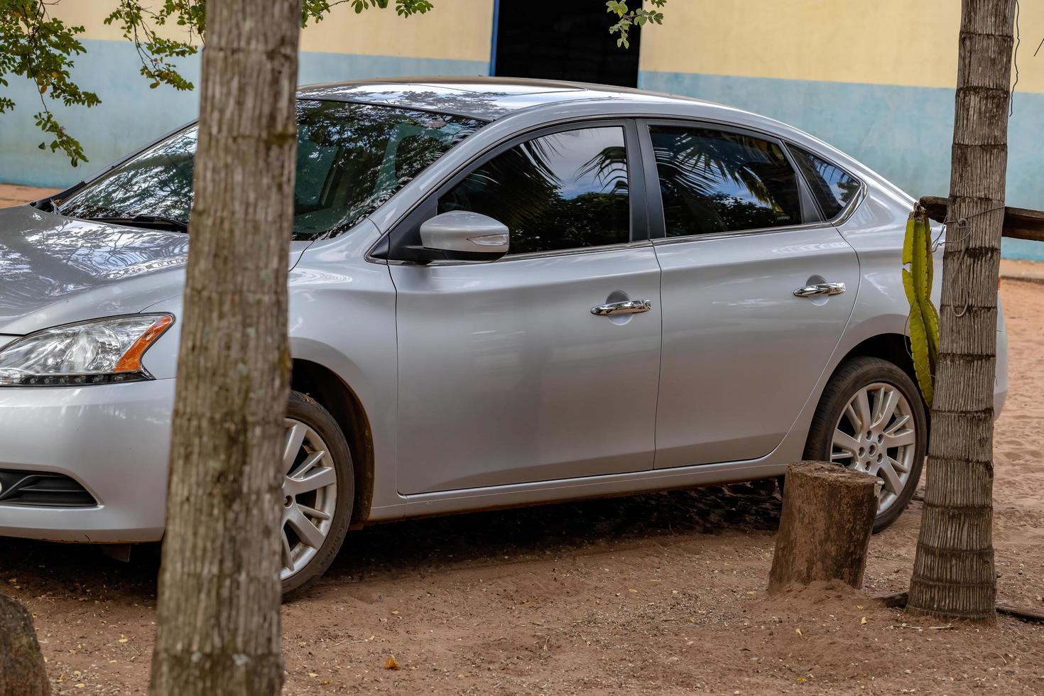 cassilandia, mato grosso do sul, brasil, 2021-coche sedán nissan sentra foto