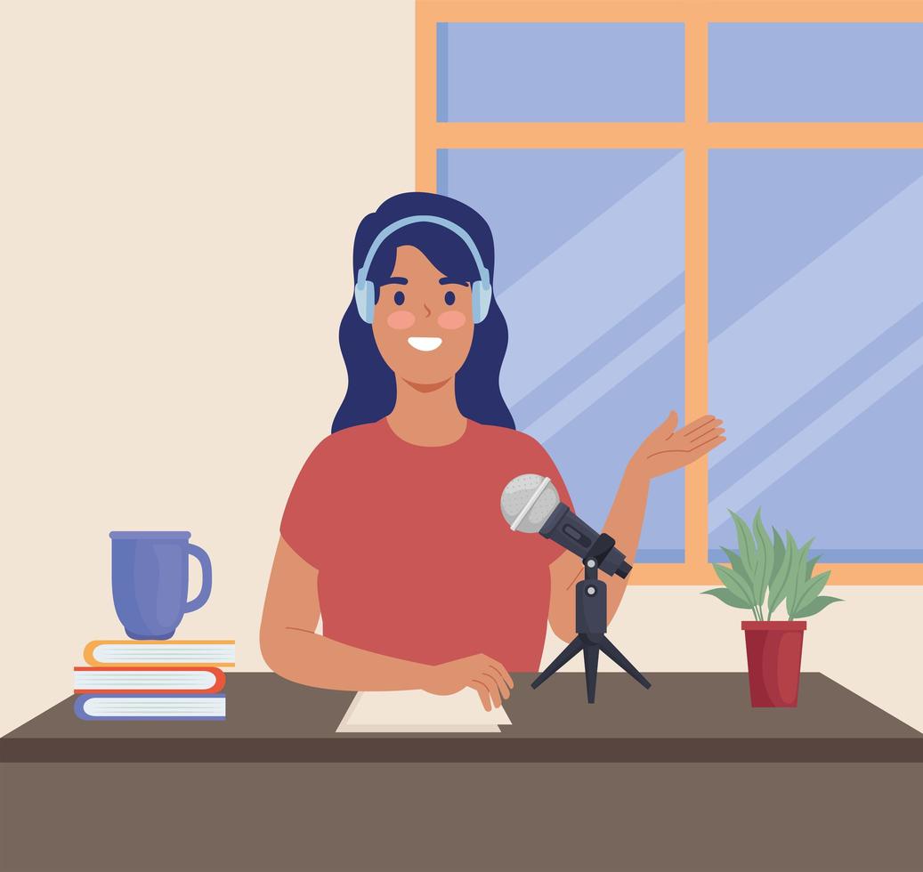 mujer podcaster en el lugar de trabajo vector