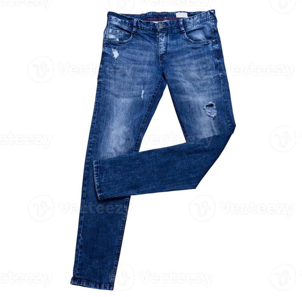 jeans aislados en blanco, pantalones de mezclilla aislados, blue jeans doblados aislados en blanco, ropa de verano, maqueta de elementos de tela foto