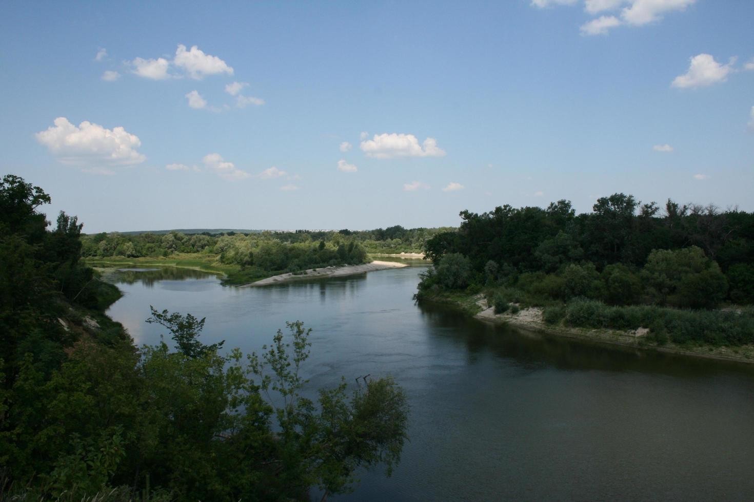 paisaje natural del río foto