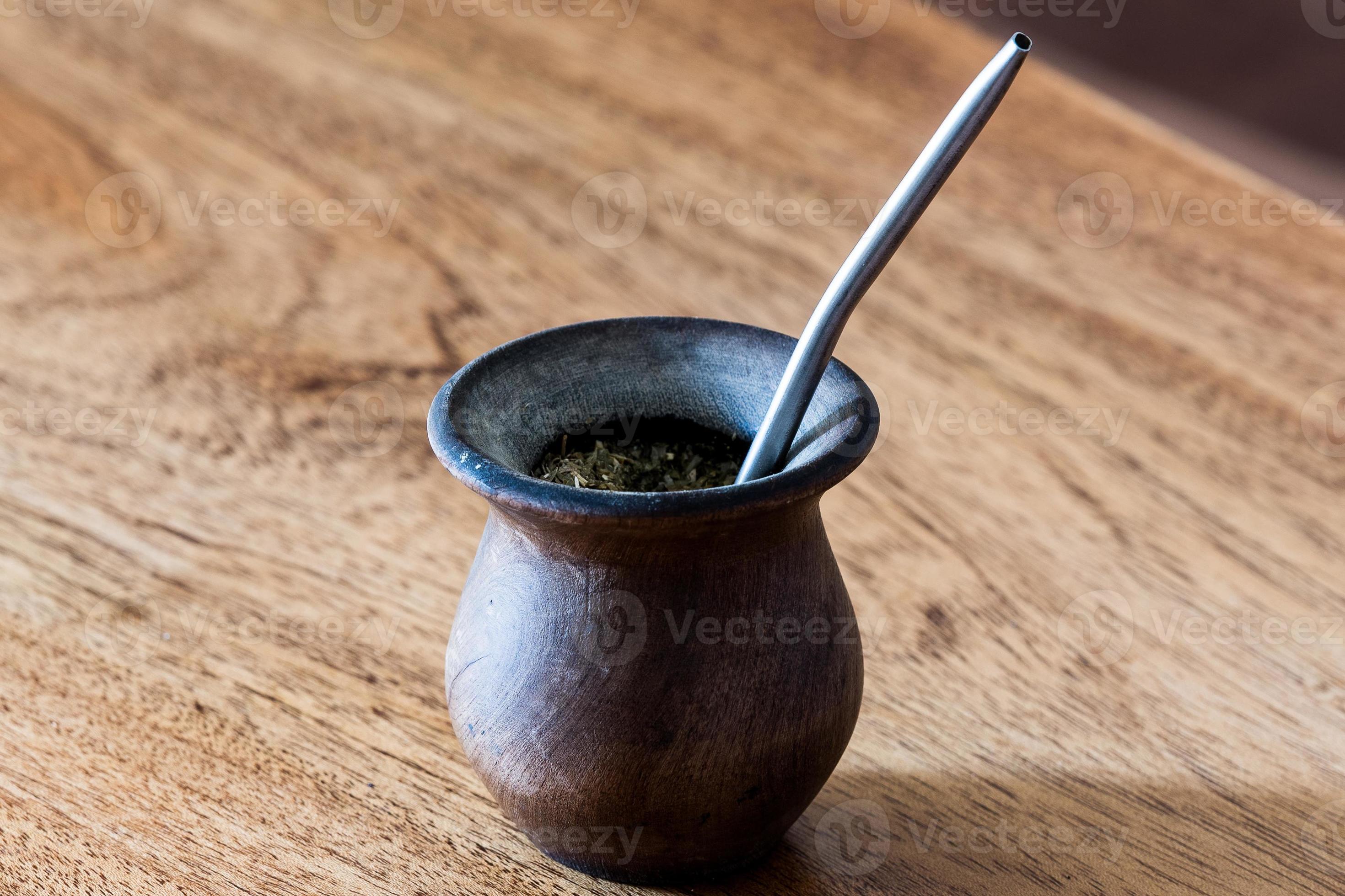 The Mate drink from Uruguay, Argentina, Paraguay and Brazil. Modern mate  colour brown 3827304 Stock Photo at Vecteezy