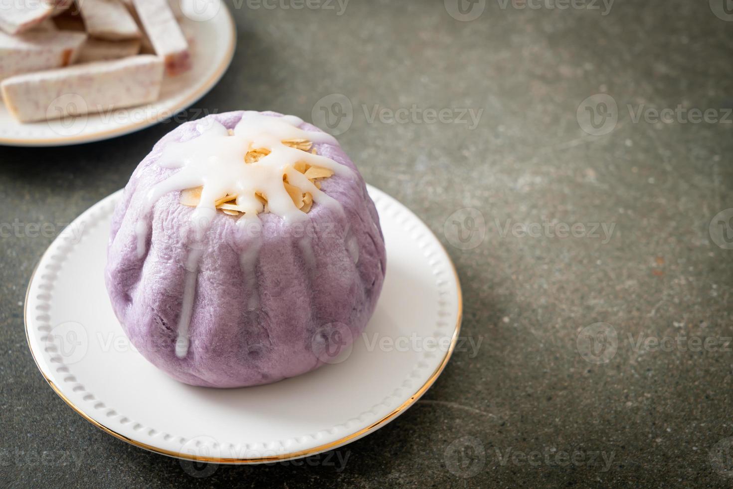 taro bun with white sugar cream and nut photo