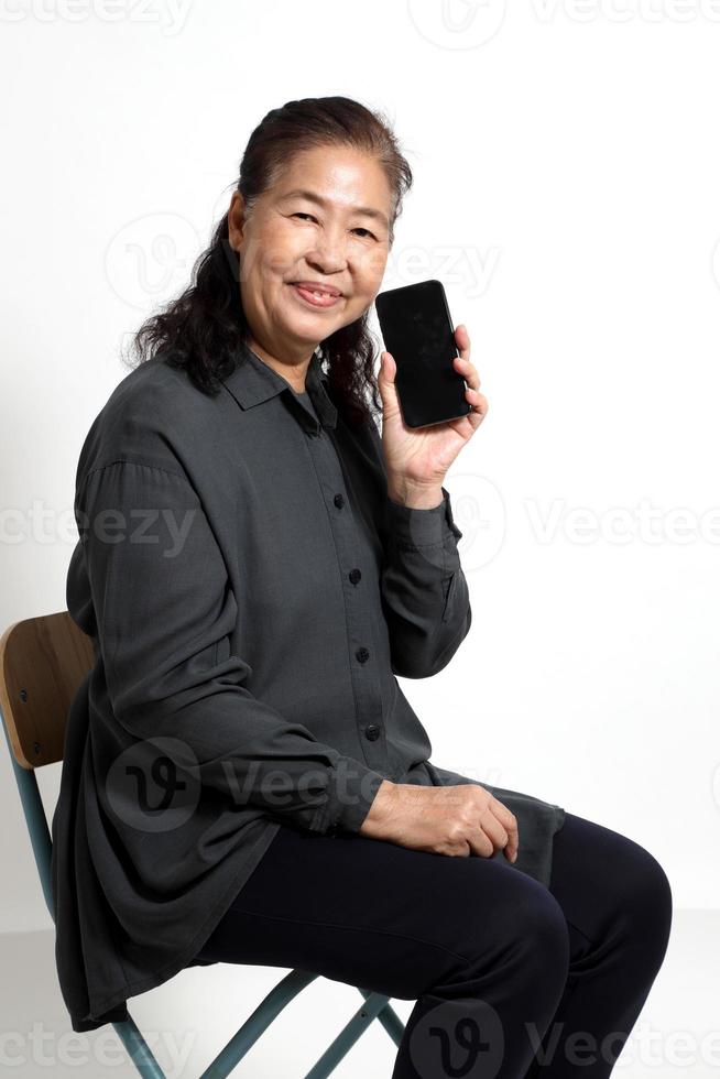 mujer asiática senior foto