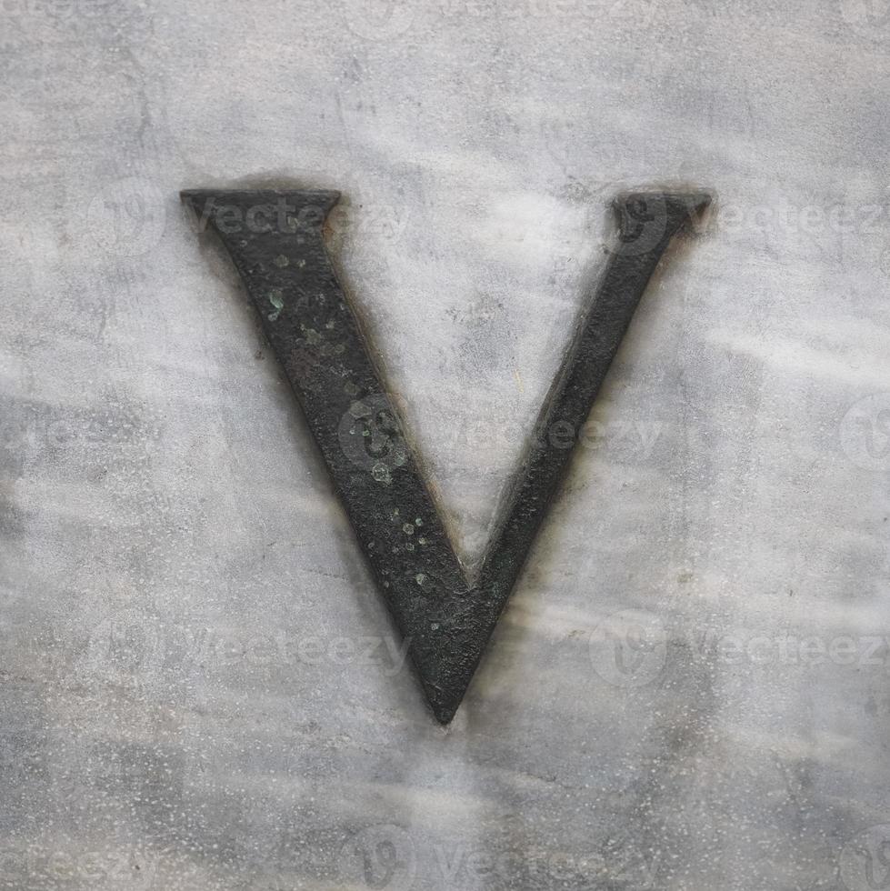 bronze letter V photo