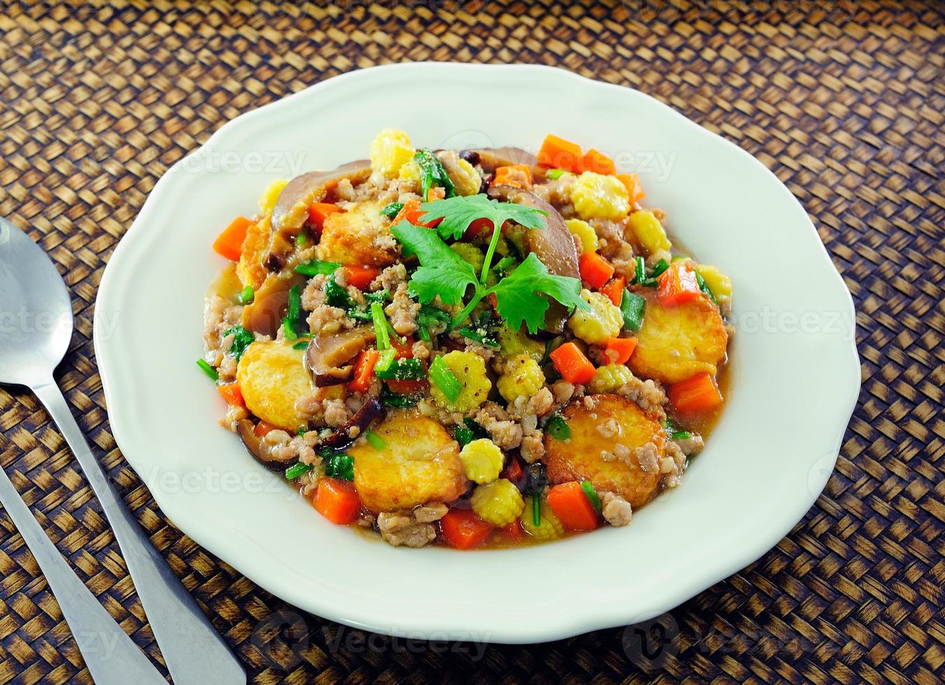 Stir fried  tofu with vegetables. photo